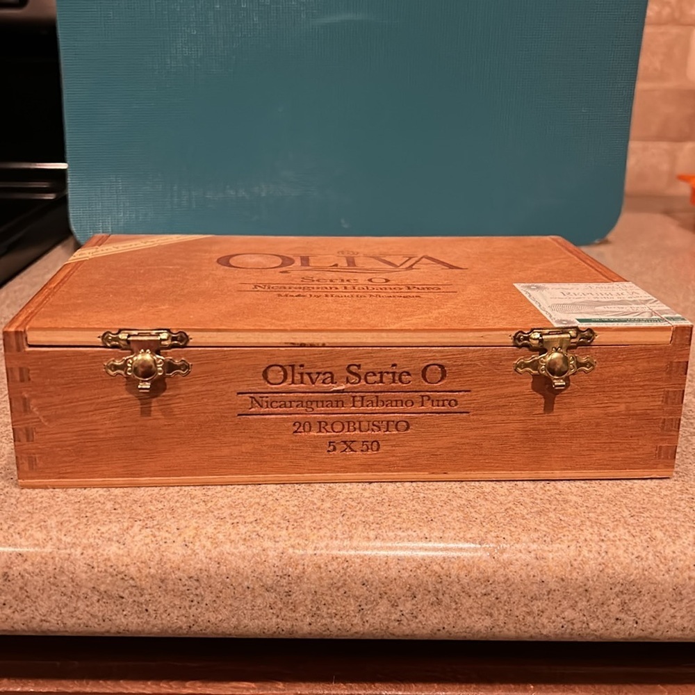 Cigar box. Olivia Serie O - Picture 2 of 11